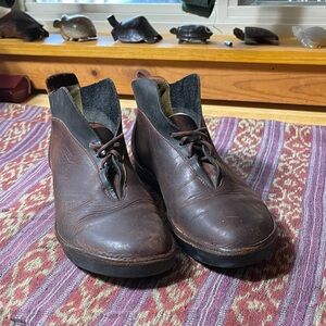Women's Classic Vintage Loint’s Handcrafted Brown Leather Chukka